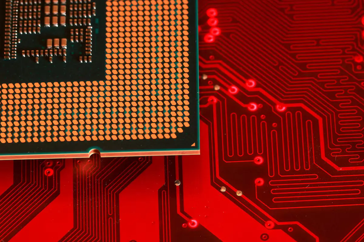 Delos Data Raises $100 million for AI Networks